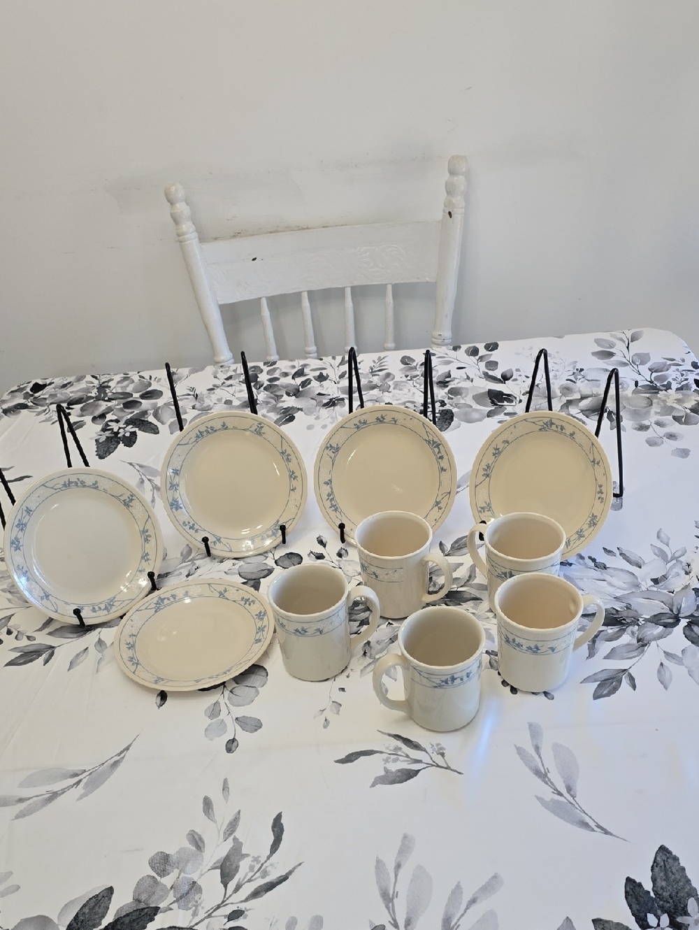 Vtg Corelle  Corningware First Of Spring 5 Tea Coffee Mugs 5 Bread Plates Beige